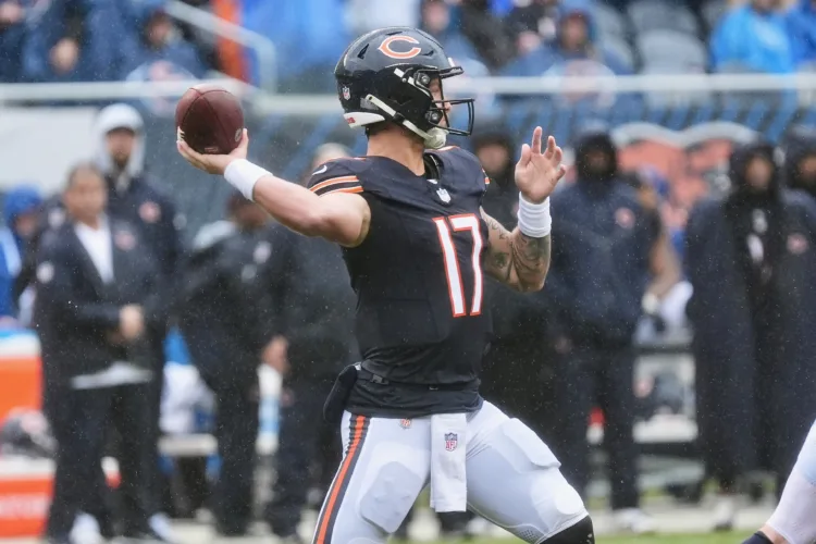 NFL Roundup: Bears’ Bagent has concussion
